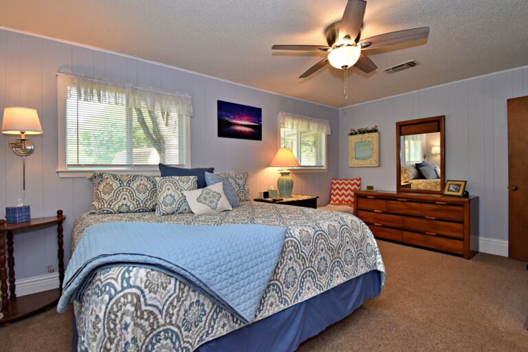 2c70b883 73cc 4309 b421 e1aff7ef111f 768x512