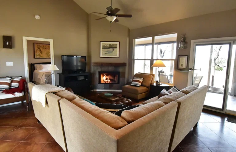 783a6343.f10 768x496