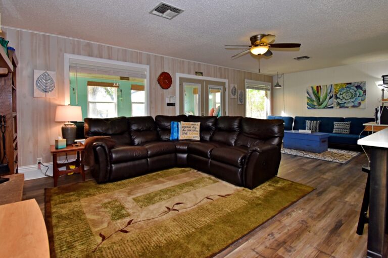 a2503398 f10f 4863 bd71 c97995b5638f 768x512