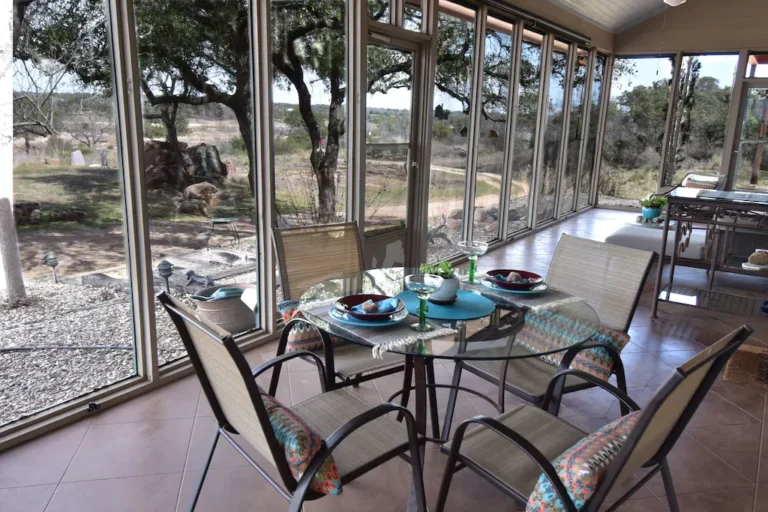 d0a88759.f10 768x512