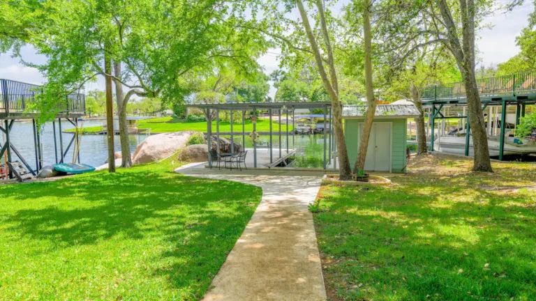 df93bb46 c246 4fc2 b183 75c6c02864df 768x432