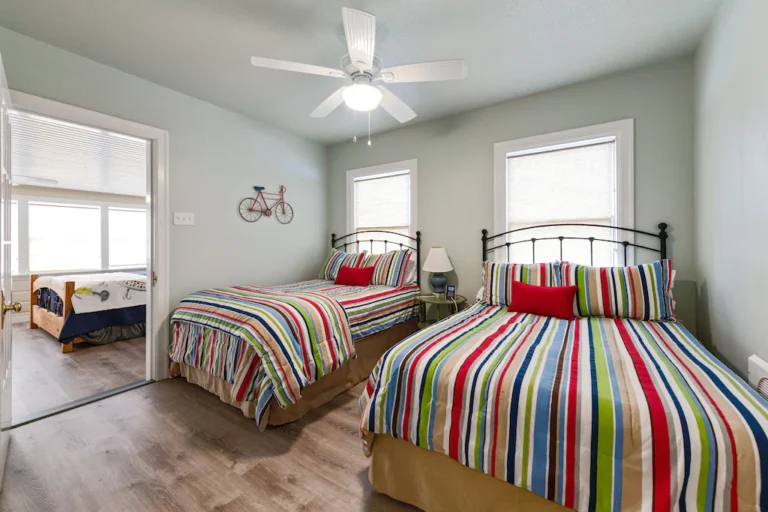 5d0c723a.f10 768x512