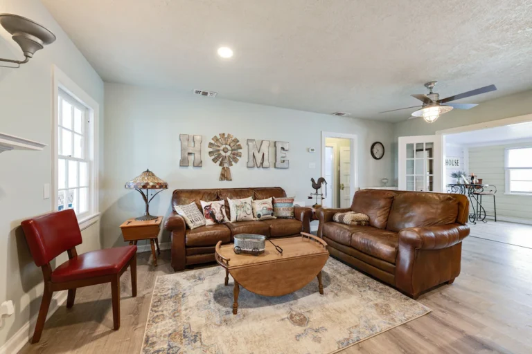 6330688d.f10 768x512