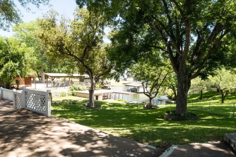 84694e1e 48cc 4c59 8936 f830cd1a89ed 768x512