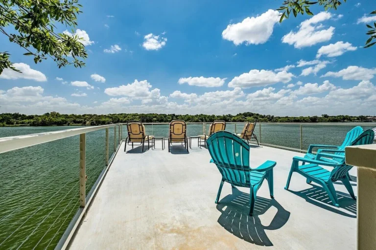 8d8eabcd.f10 768x512