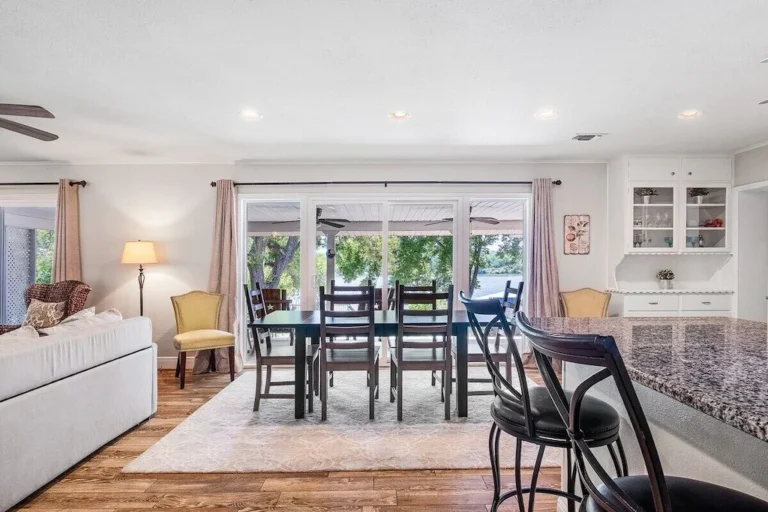 9f7d093f.f10 768x512