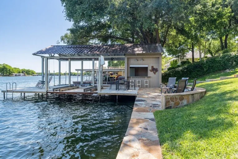 ca36e8d2.f10 768x512