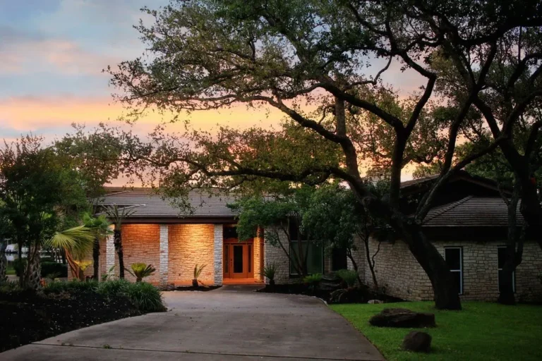 cab62c3c 57d7 4eac ba28 6b7d0e770fdc.f10 1920w 768x512