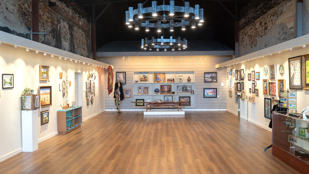 Llano Fine Art Guild and Gallery lookin’ good at 60