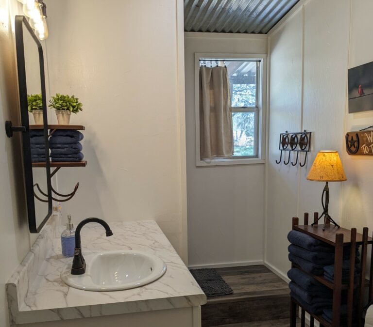 PXL 20230923 194811446 1 768x675