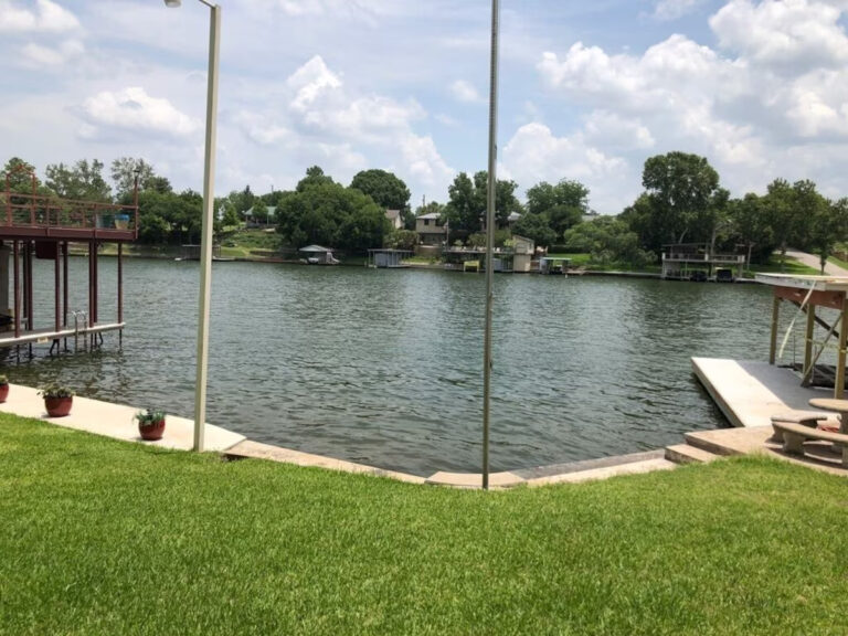 102 Riverside 2 768x576