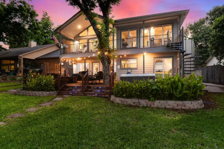 126Riverbend2 ezgifcom avif to jpg converter 768x512