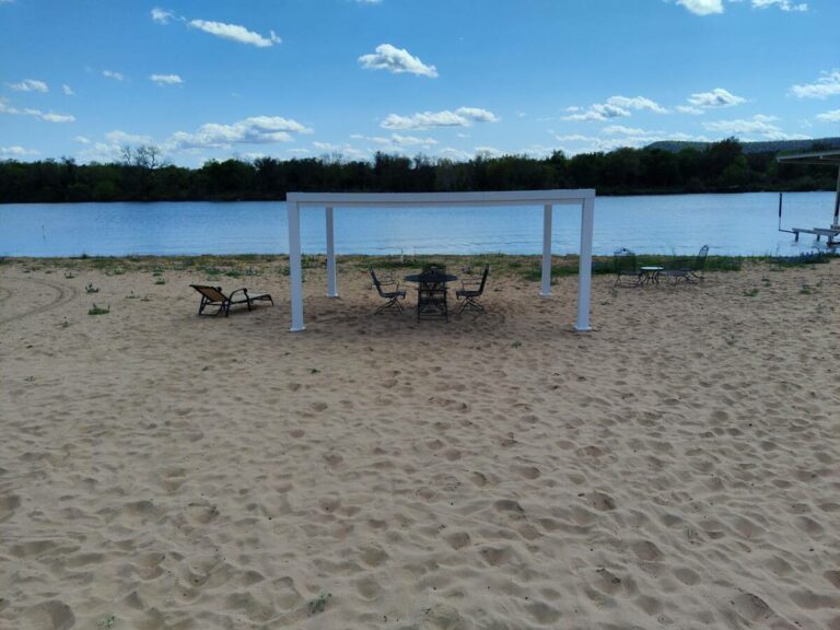 3608 River Oaks 6 768x576