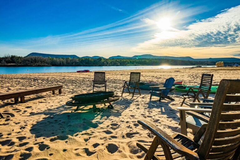 Beachfront Villa 3 768x512