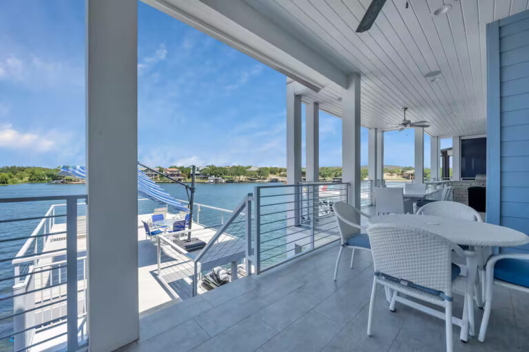 Blue Heron 7 768x512