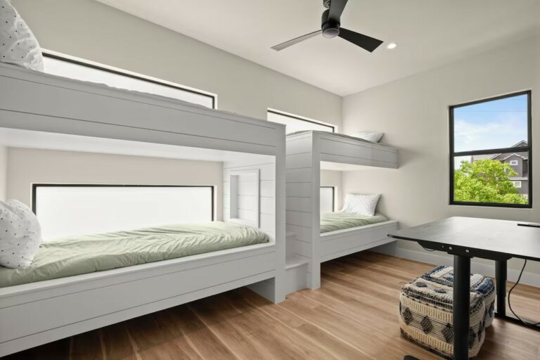 CypressShore7 ezgifcom avif to jpg converter 768x512