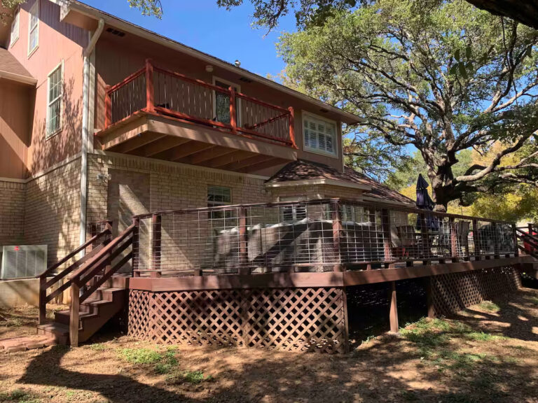 Mockingbird 204 back airbnb 768x576