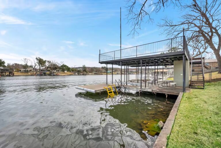 Serenity Shores 3 768x513