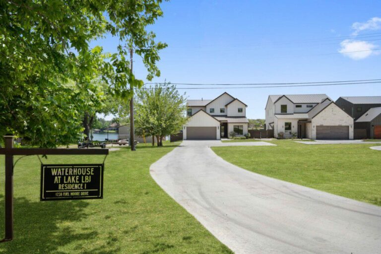 Waterhouse 2 768x512