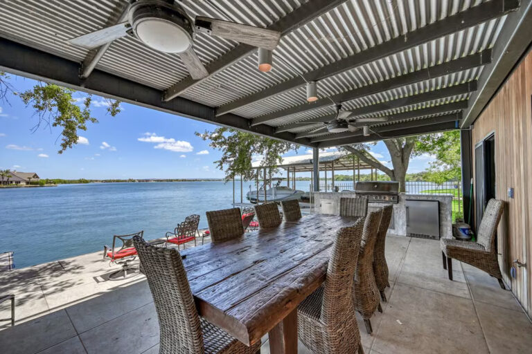 300 Scenic 4 768x512