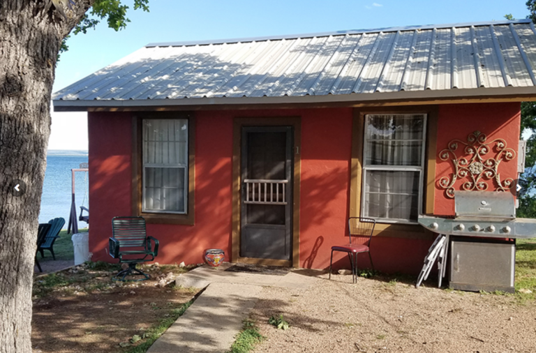 Black Rock Cottages cabin 1 768x506