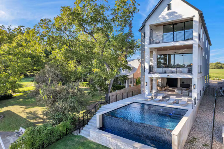 Ellen Lake 14 768x512