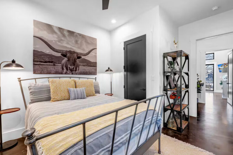 LBJ Lodge 8 1 768x512