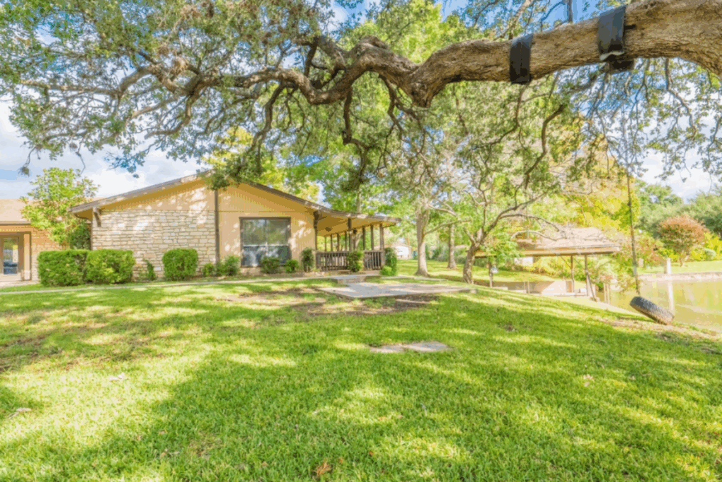 PecanPieonLakeLBJfeature Visit Llano County