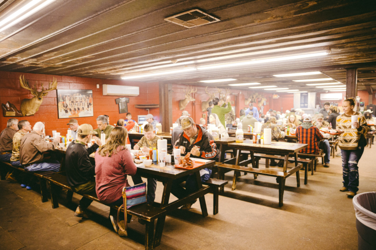 Coopers BBQ Llano Dining Room 768x512
