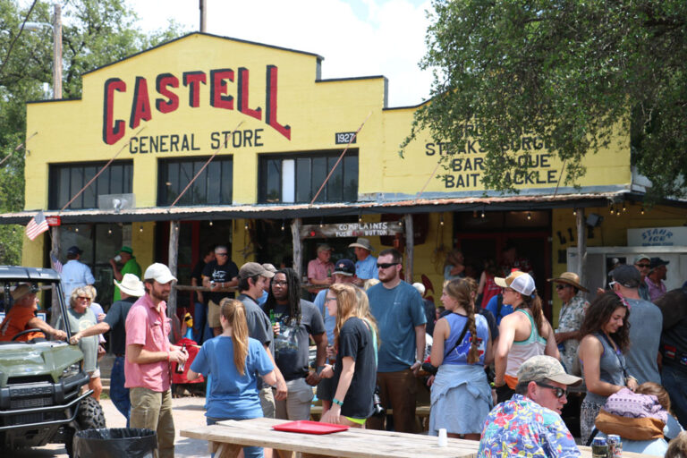 Castell General Store 1 768x512